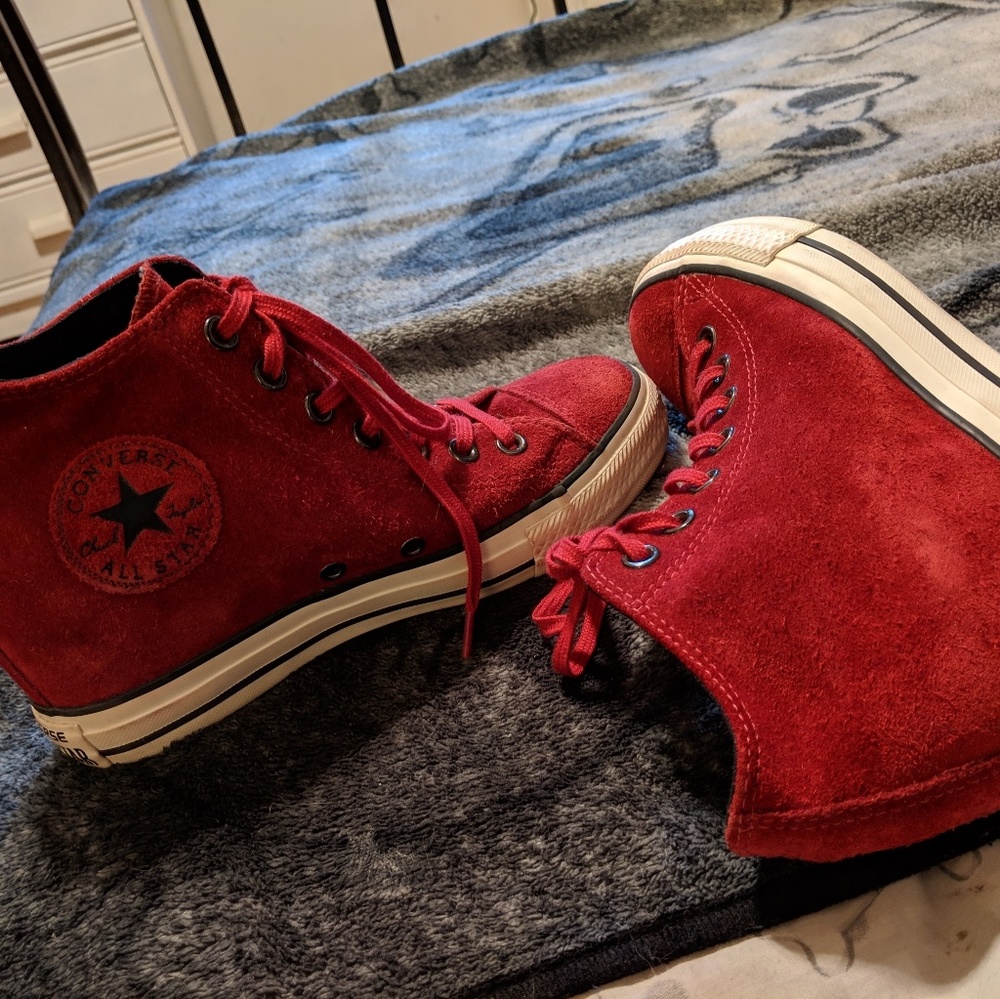Red converse wedge shoes